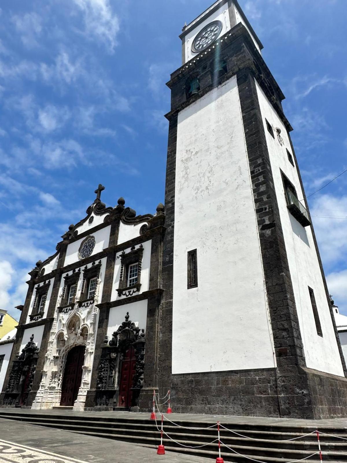 Azor International Apartment I Ponta Delgada Buitenkant foto